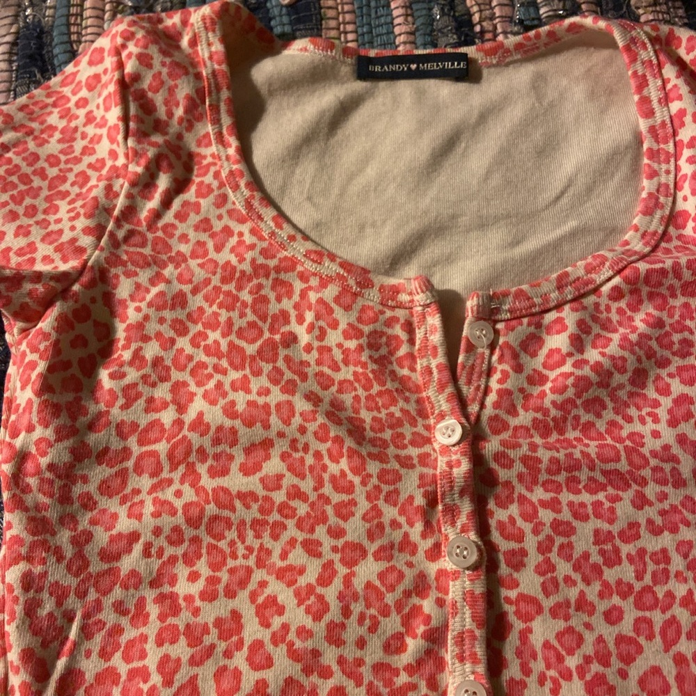 Brandy Melville pink cheetah print zelly top